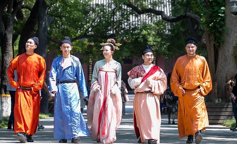 守護(hù)穿越千年的留戀 西安高校學(xué)子共演“最美畢業(yè)季”