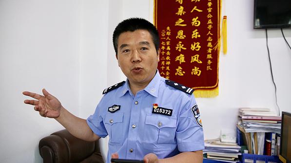 陜西“尋人”第一人曹金生： 24小時提供“尋人服務”為走失者照亮回家的路