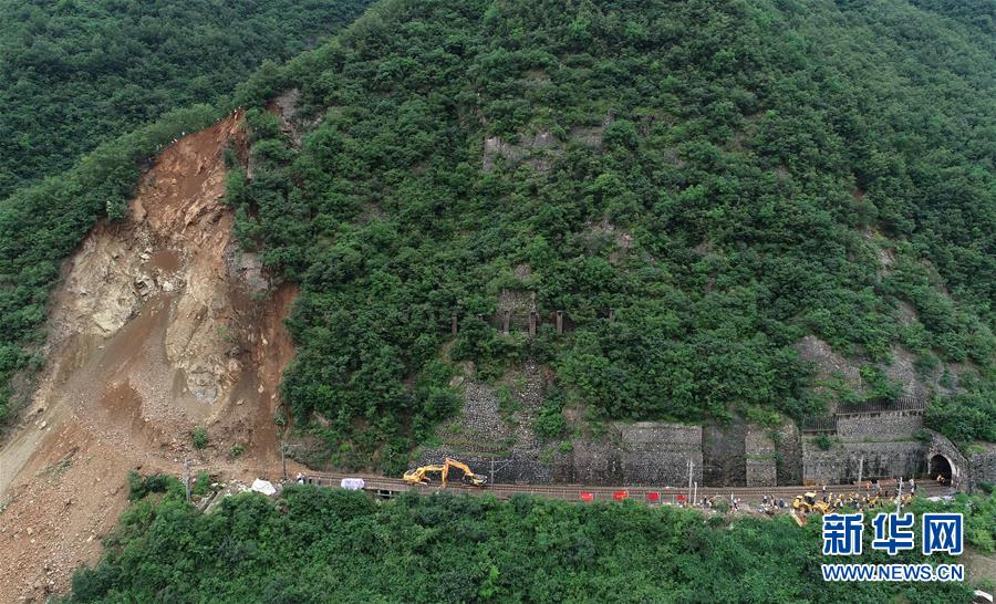 宝成铁路陕西略阳段发生水害影响多趟列车通行