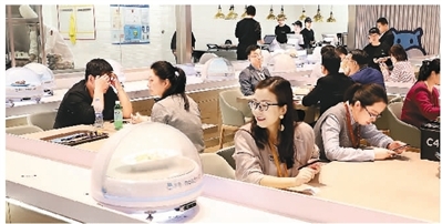 智能餐廳不只是“機器人炒菜”