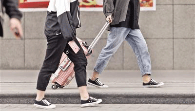 愛美人士請關(guān)注：春季“露腳踝”危害大過美麗