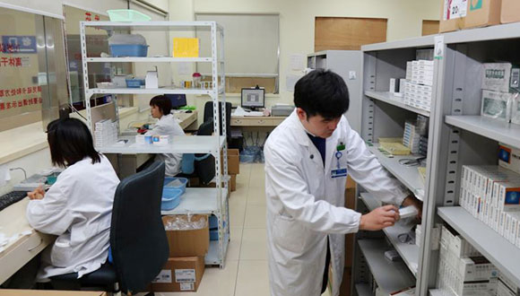 一粒藥片牽動萬人心，藥品集中采購給你我省了多少？