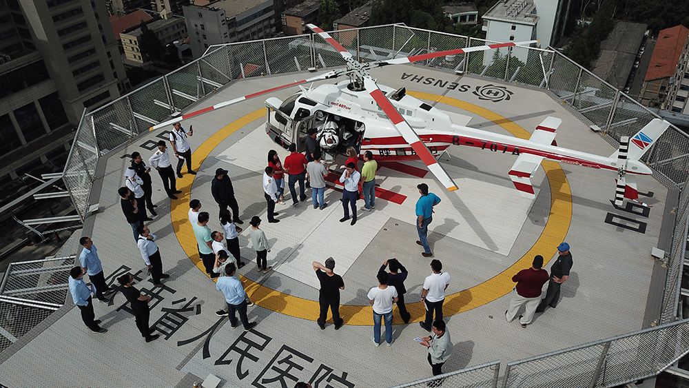 陜西50余飛行員醫(yī)護(hù)人員接受專業(yè)航空醫(yī)療救護(hù)培訓(xùn)