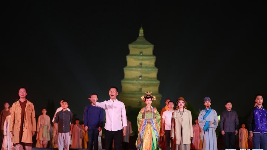 大型實景舞臺劇《再回大雁塔》西安上演
