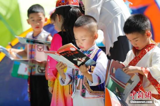 托育机构新规征求意见：禁止有虐待婴幼儿记录个人从业