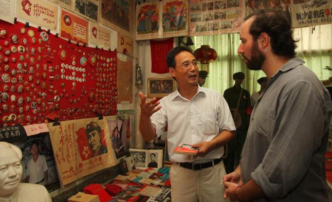 一位政协委员的红色情怀 ——雷转运和他的雷氏红色文化典藏博物馆