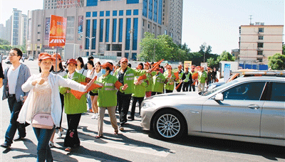 “车让人·人守规”成大西安新名片