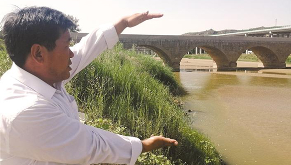 昔日道阻且长 今朝大道康庄