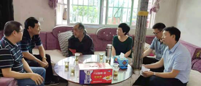 汉中市政协到宁强县慰问退役军人