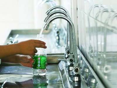 生活用水污染變色 當地：采取有效措施確保安全