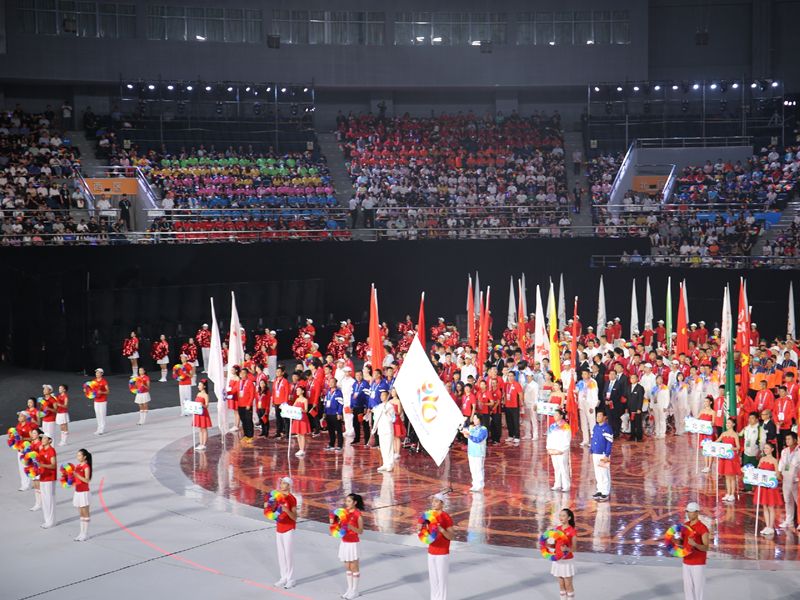 全国第十届残运会暨第七届特奥会开幕 陕西运动员参与点燃主火炬