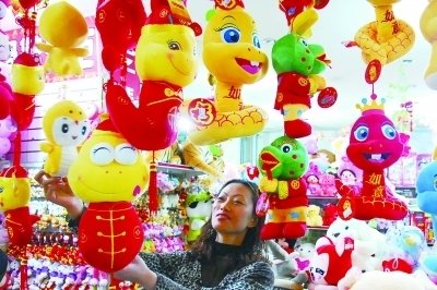 換個(gè)卡通包裝、標(biāo)注“兒童”字樣就貴好幾倍，“兒童食品”真的適合兒童？