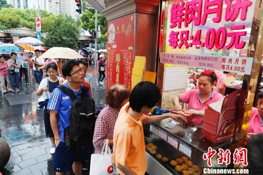 中秋買月餅注意！市場監(jiān)管總局抽檢，發(fā)現(xiàn)這些問題