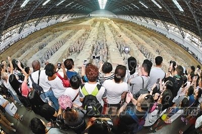 中秋假日西安接待游客406.05萬人次 旅游收入26.88億元