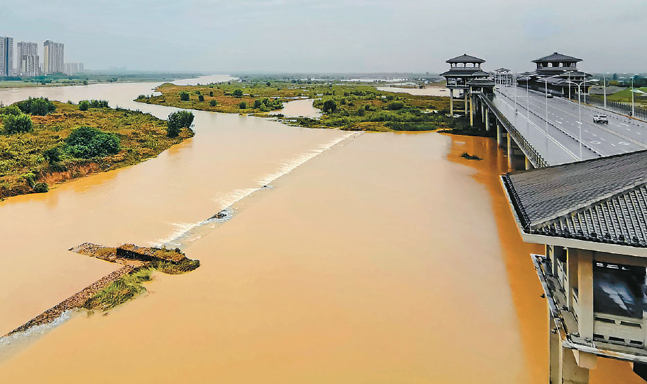 渭河洪峰已过境西安 目前西安市河道水势整体平稳