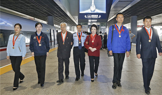 陕西“最美奋斗者”载誉归来 8名个人和2个集体获殊荣