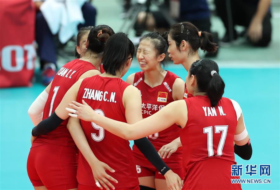 （体育）（6）排球——女排世界杯：中国队十一连胜 成功卫冕