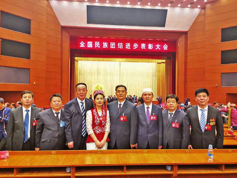 錦繡新時代 翔騰新征程 ——記全國民族團結進步模范個人、陜西錦翔飯莊有限責任公司董事長陶錦翔