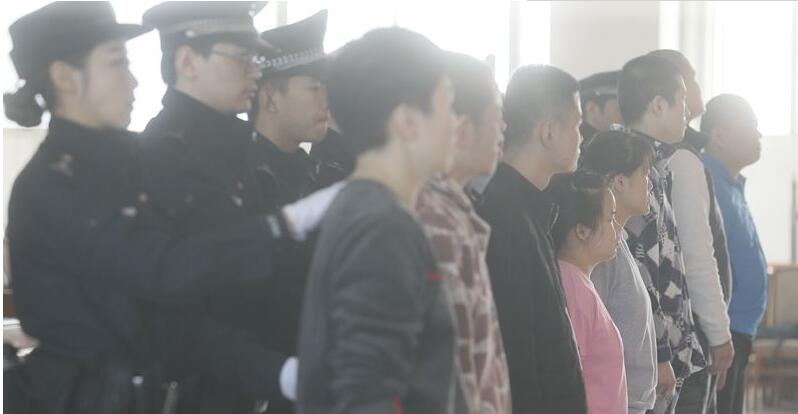 組織聾啞女陪舞強(qiáng)收“保護(hù)費(fèi)”9人獲刑 團(tuán)伙首犯也是聾啞女子