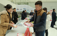 西安航空基地開(kāi)展“國(guó)家憲法日”主題系列宣傳活動(dòng)
