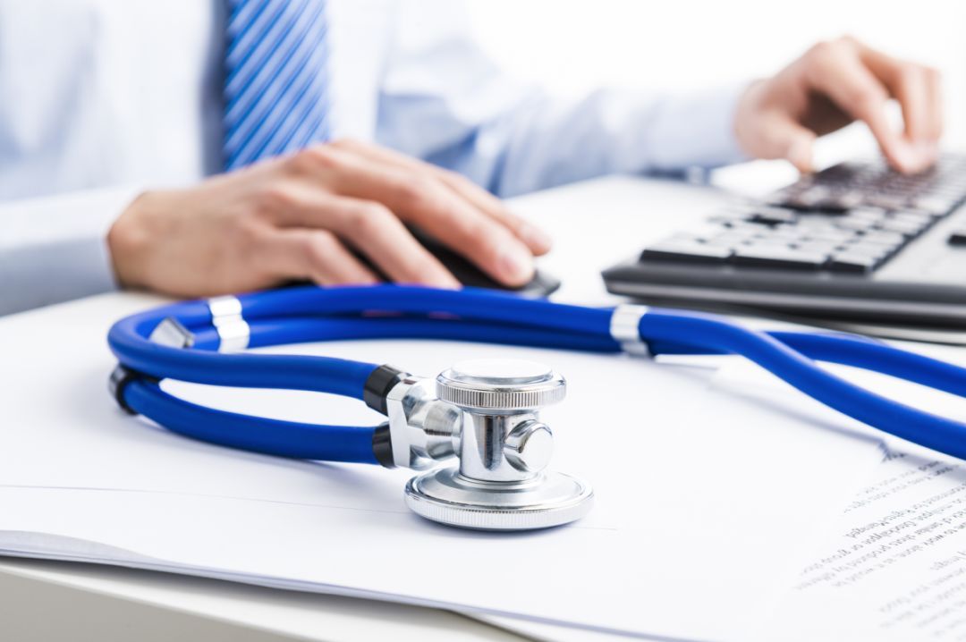 卫健委否认10万人感染新型冠状病毒