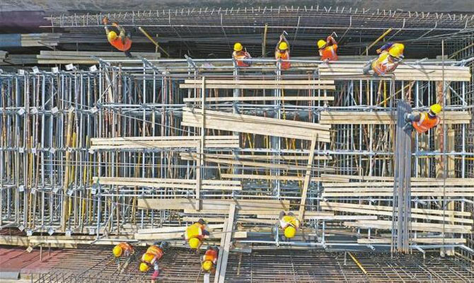 战“疫”复工两不误