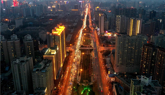 昨日早上迎来久违早高峰 熟悉的西安味道回来了