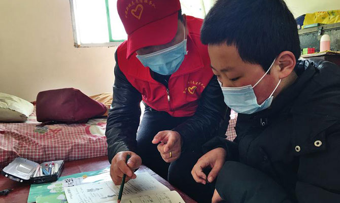 空港新城：2831名“雷锋”服务在群众身边