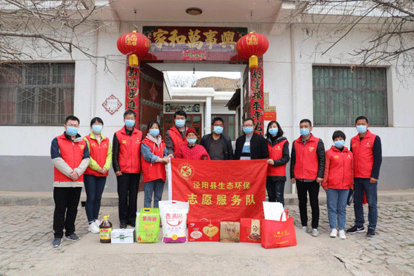 咸陽市生態(tài)環(huán)境局涇陽分局開展“銘記英雄事跡，關愛烈士家屬”行動