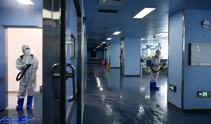 武汉同济医院光谷院区全面消杀 恢复接诊在即