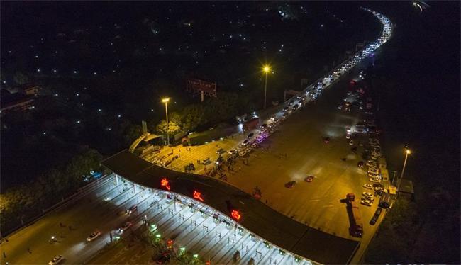 4月8日零时武汉离汉通道管控正式解除