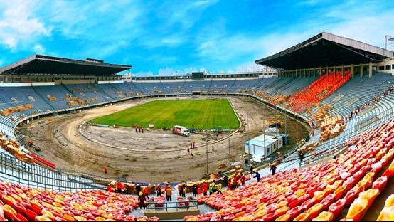 陕西体育场红黄拼接座椅像“西红柿炒蛋”？背后还有深刻涵义
