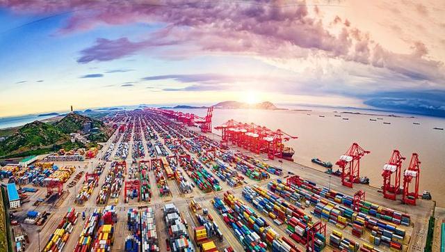 我國一季度外貿(mào)進(jìn)出口同比下降6.4%，三月有所改善