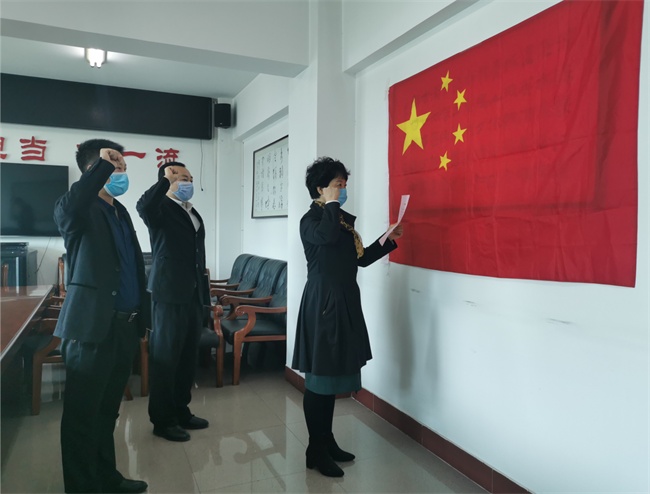 咸陽市2019年國家統(tǒng)一法律職業(yè)資格證書頒發(fā)工作順利開展