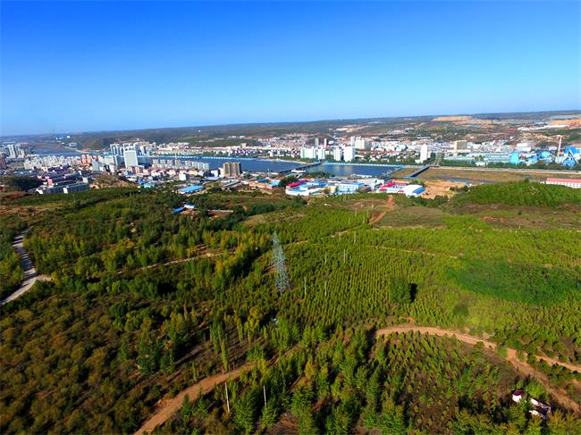 神東“煤?！备睬嗌?——神東公司打造生態(tài)礦區(qū)建設(shè)綠色礦井見聞