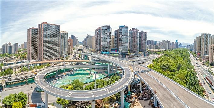 航拍下的西南二环立交