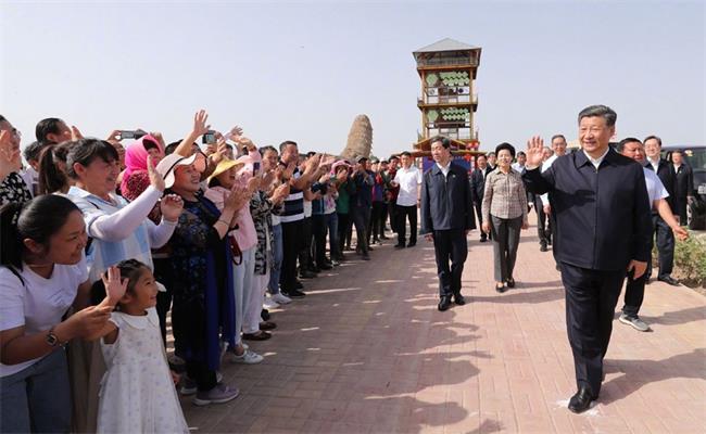 习近平在银川考察调研