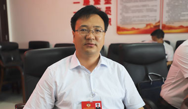 王衛(wèi)平：做大做強(qiáng)特色產(chǎn)業(yè)夯實(shí)鄉(xiāng)村振興根基