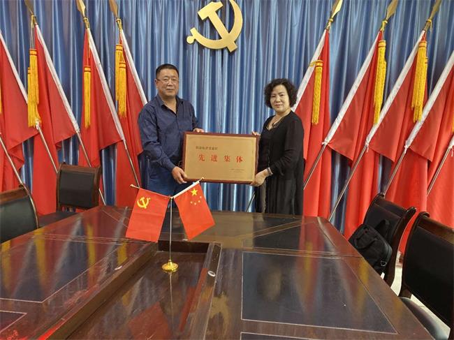 渭南民建榮獲民建中央脫貧攻堅(jiān)獎(jiǎng) “先進(jìn)集體”