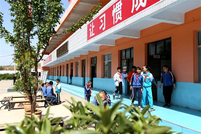 府谷縣：送教上門為“折翼天使”插上逐夢翅膀