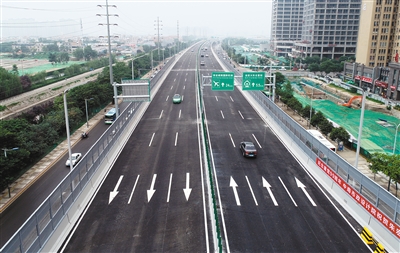 西安朱宏路主线桥通车放行　市民可半小时出城一小时出市