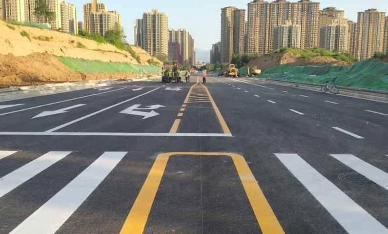 西安长安区茅坡路7月底建成通车 去高新再也不用绕路了