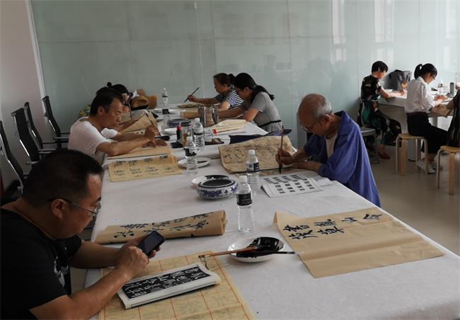 寧強(qiáng)政協(xié)書畫院學(xué)習(xí)班正式開課