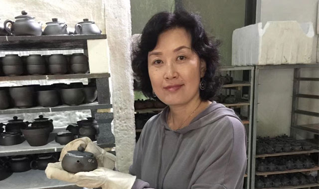 “情定陶瓷”的张利庆