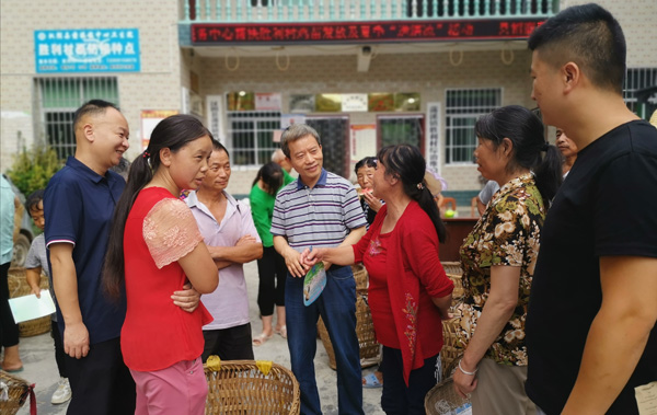 漢陰縣政協(xié)：傾心傾力為民 助力脫貧攻堅(jiān)