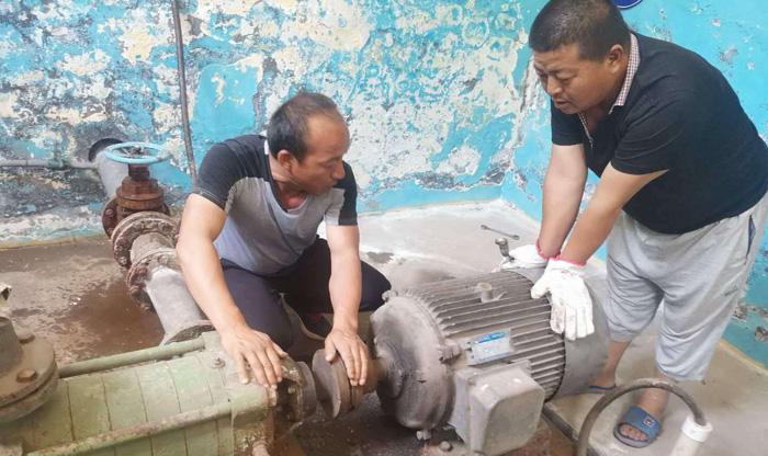 梁建国的“十二时辰”——白水县农村饮水安全系列报道之二