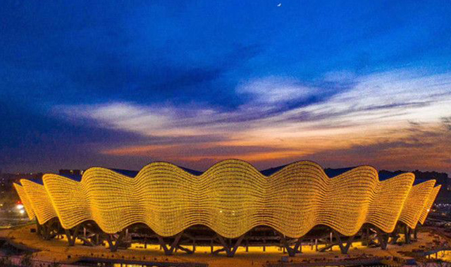 西安奥体中心全面竣工 “奥体之花”绽放灞河之滨