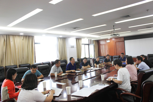 榆林市老干局傳達(dá)學(xué)習(xí)弘揚(yáng)延安精神、凈化政治生態(tài)專題研討班精神