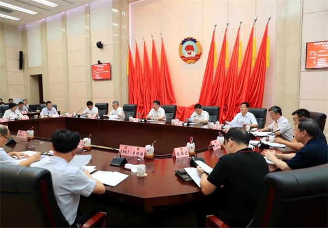 面对面协商，探寻打通老旧小区改造“堵点”