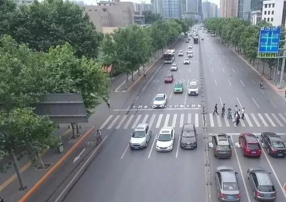 西安交警鼓勵(lì)市民舉報(bào)交通違法行為 年底還有表彰獎(jiǎng)勵(lì)